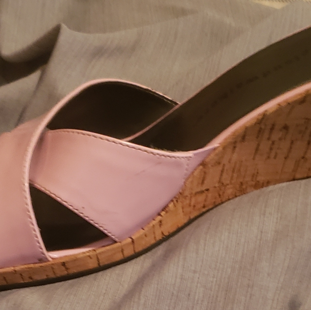 Opened toe sandal wedge